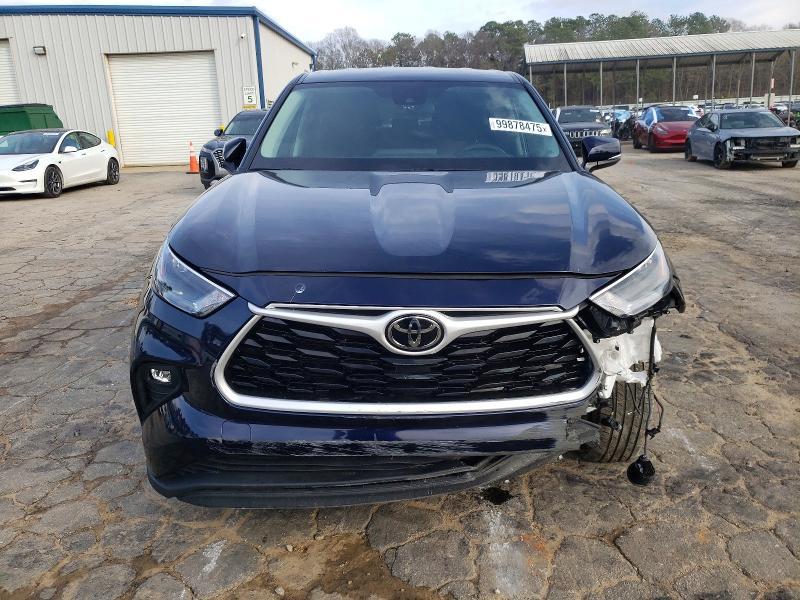 2025 Toyota Highlander le