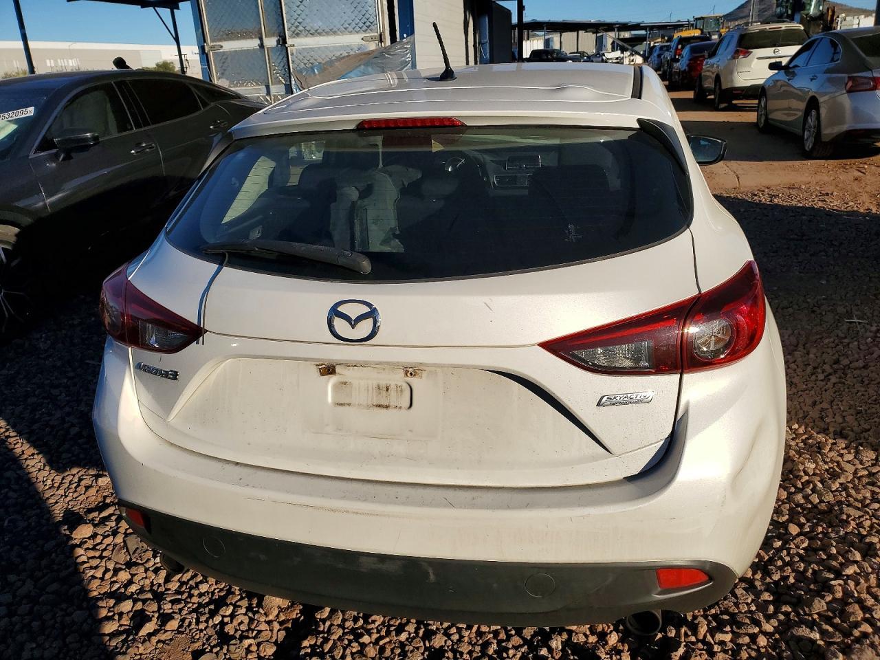 2014 Mazda 3 Sport