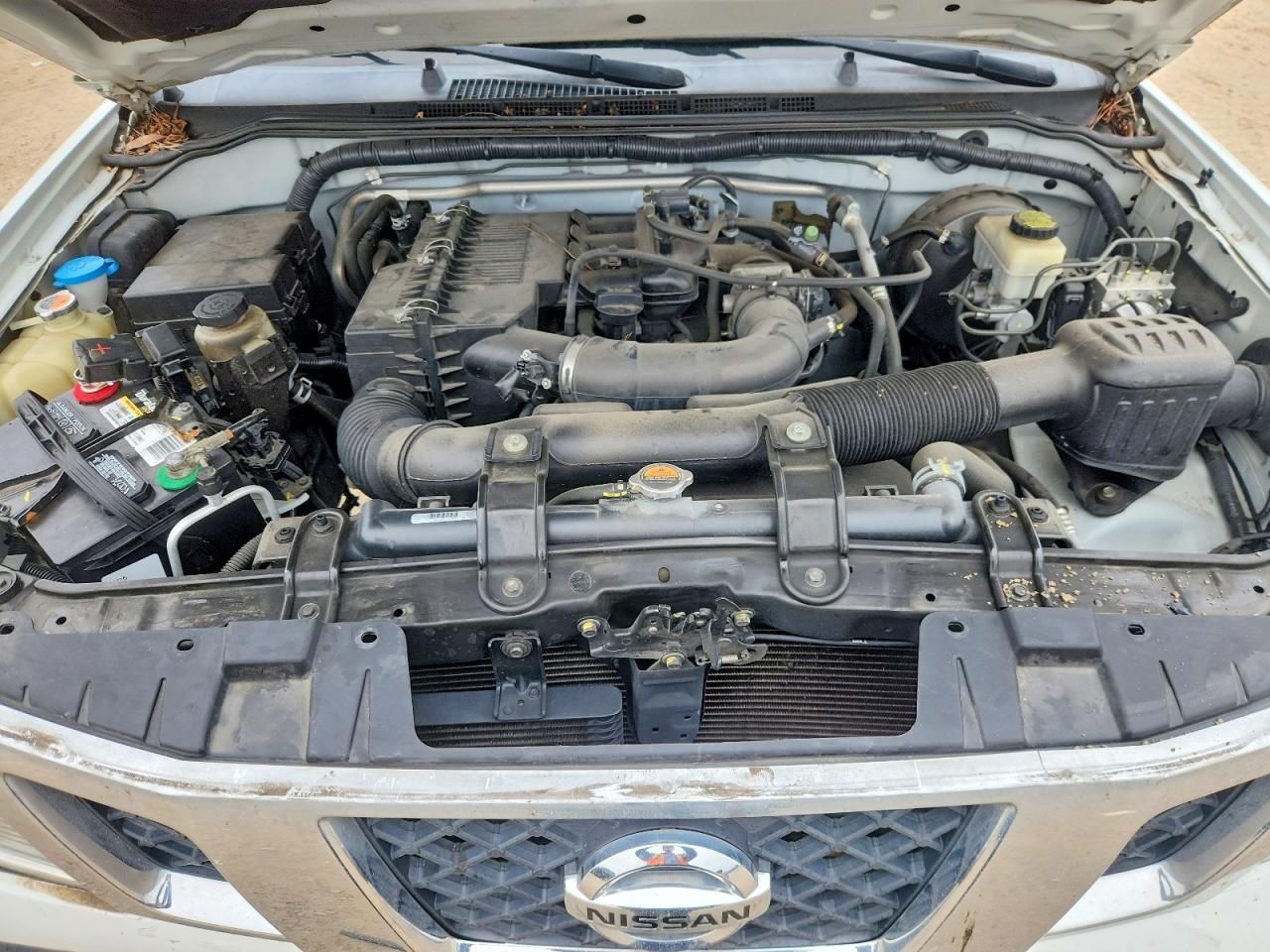 2016 Nissan Frontier s