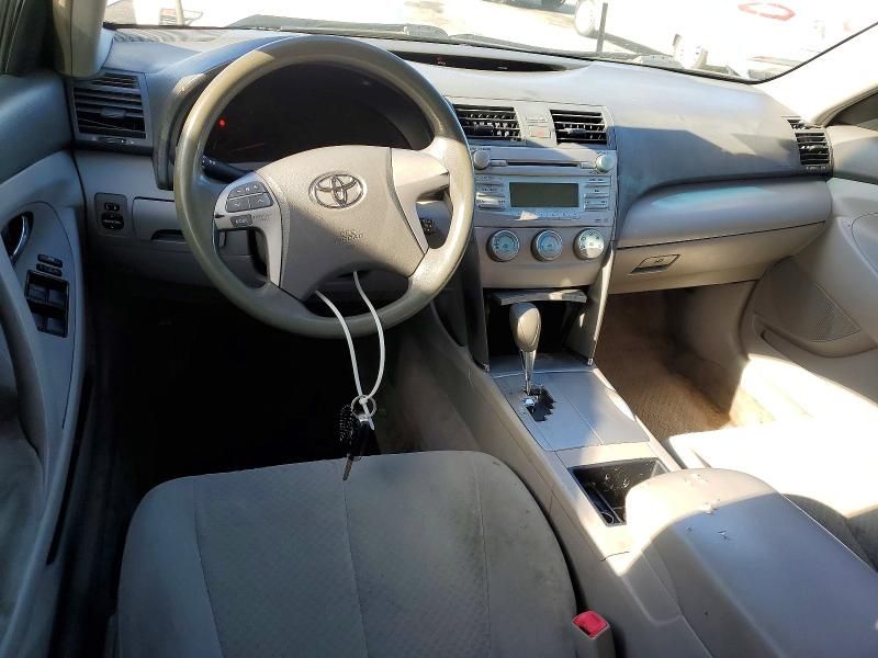 2008 Toyota Camry le
