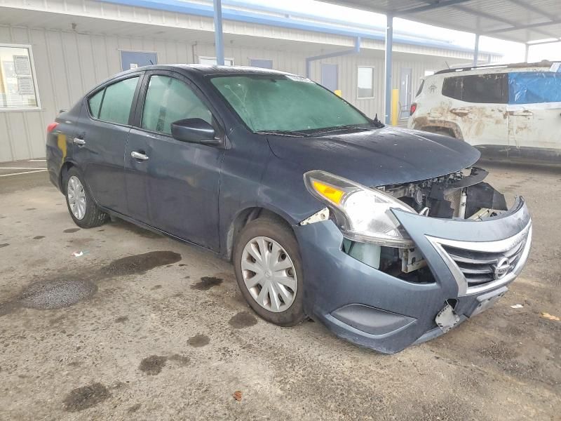 2016 Nissan Versa s