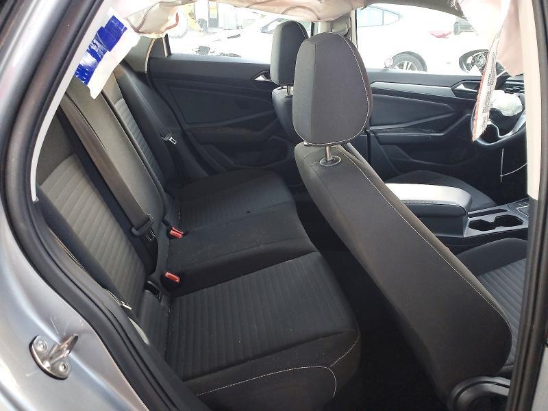 2025 Volkswagen Jetta s