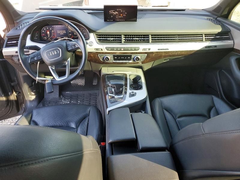 2019 Audi Q7 Premium Plus