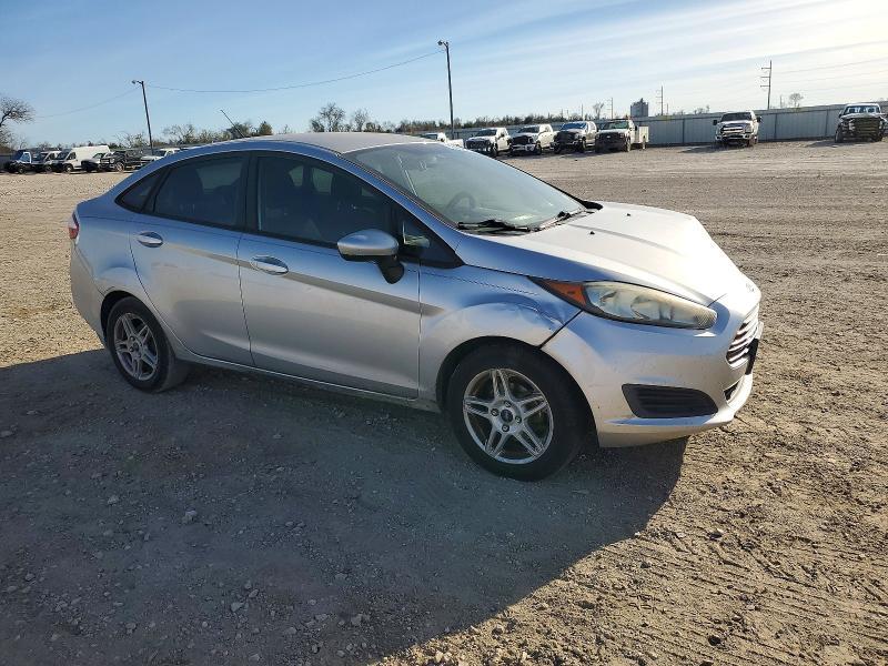 2018 Ford Fiesta se
