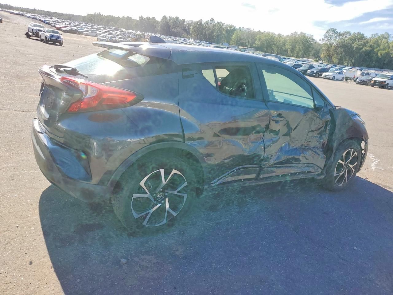 2020 Toyota C-hr xle