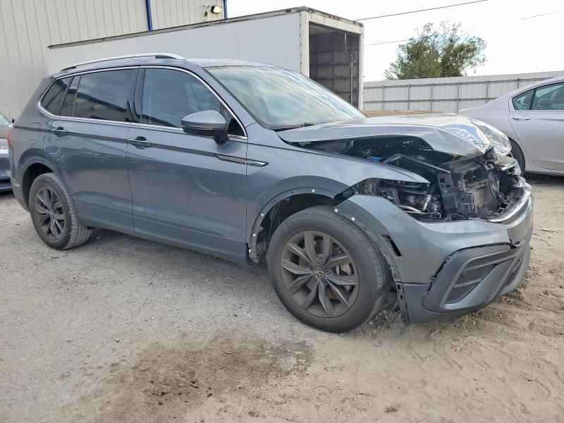 2022 Volkswagen Tiguan se