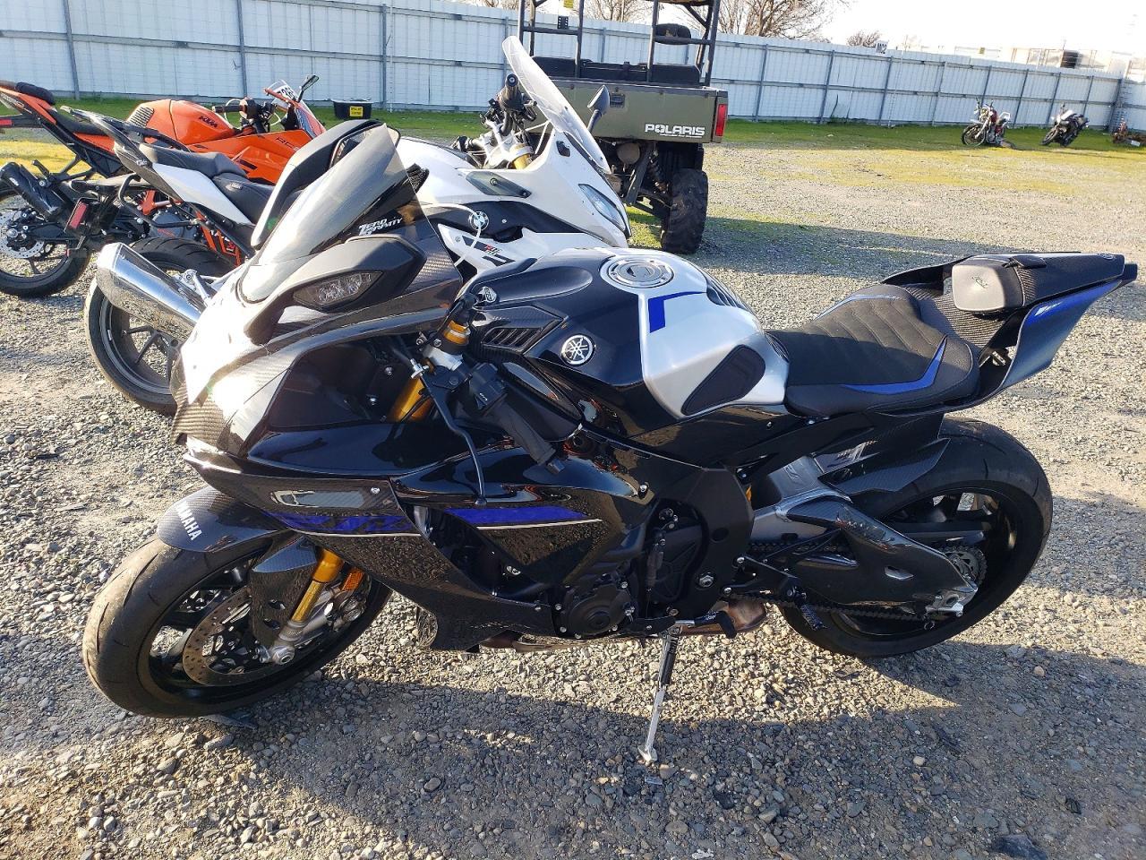 2024 Yamaha YZFR1M C
