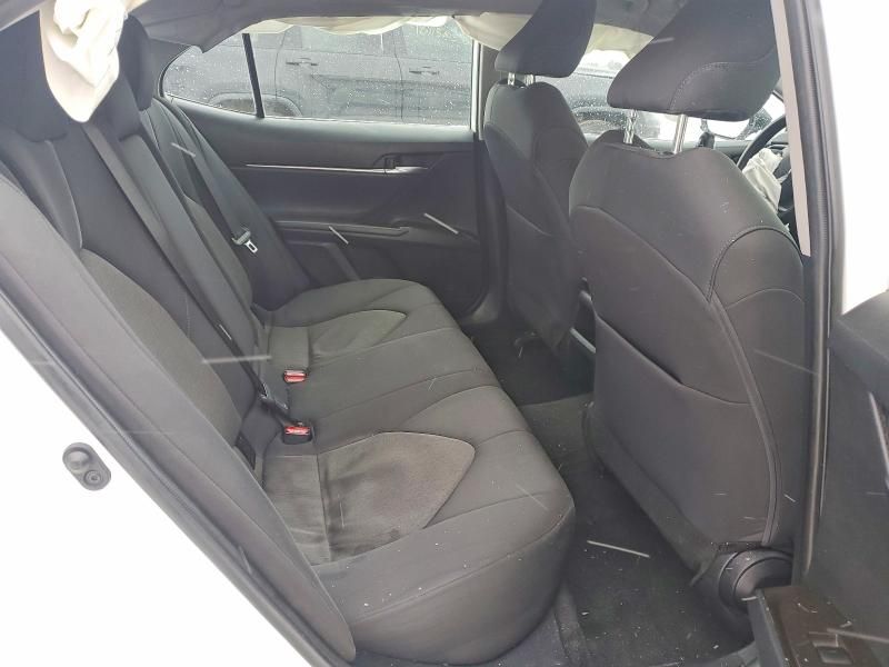 2023 Toyota Camry le