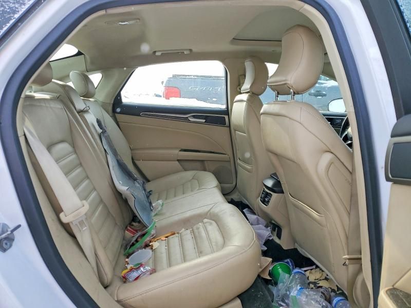 2016 Ford Fusion se Hybrid