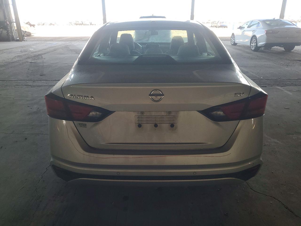2021 Nissan Altima sv