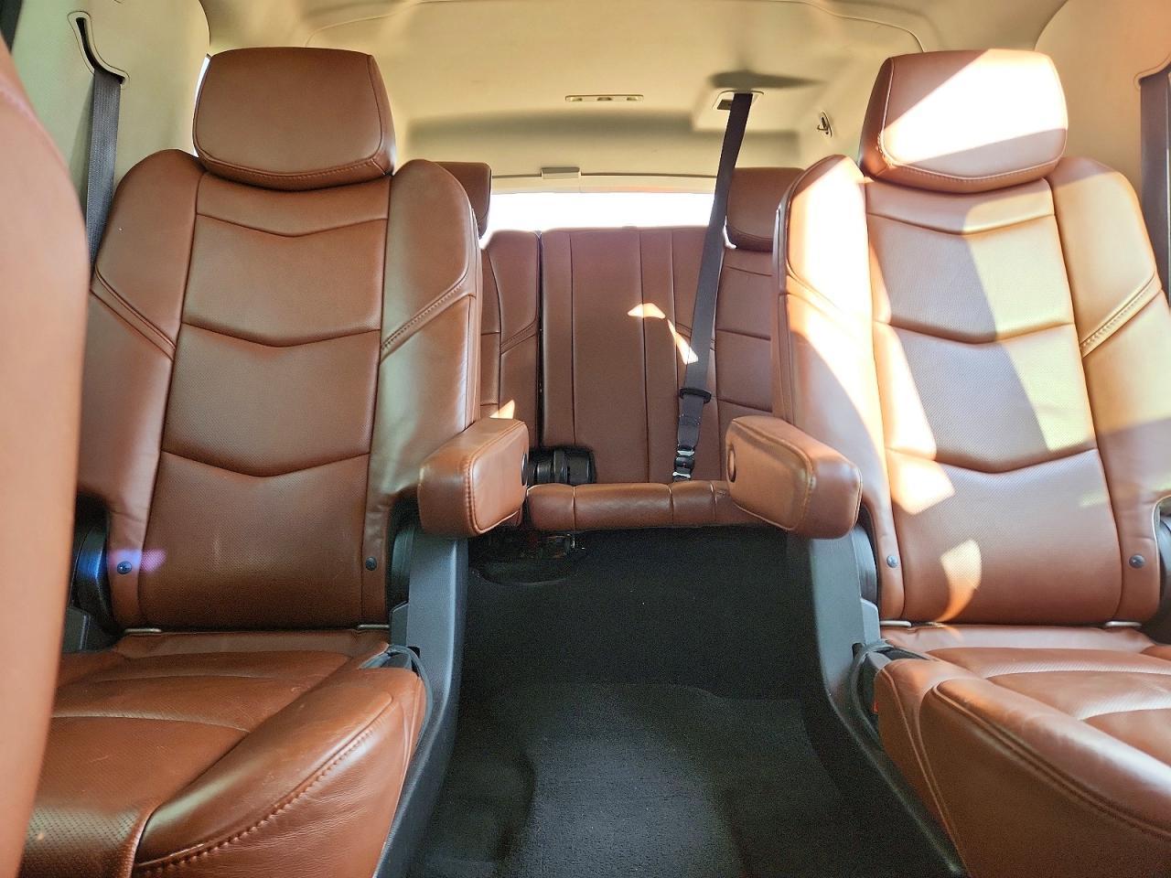 2015 Cadillac Escalade esv Premium