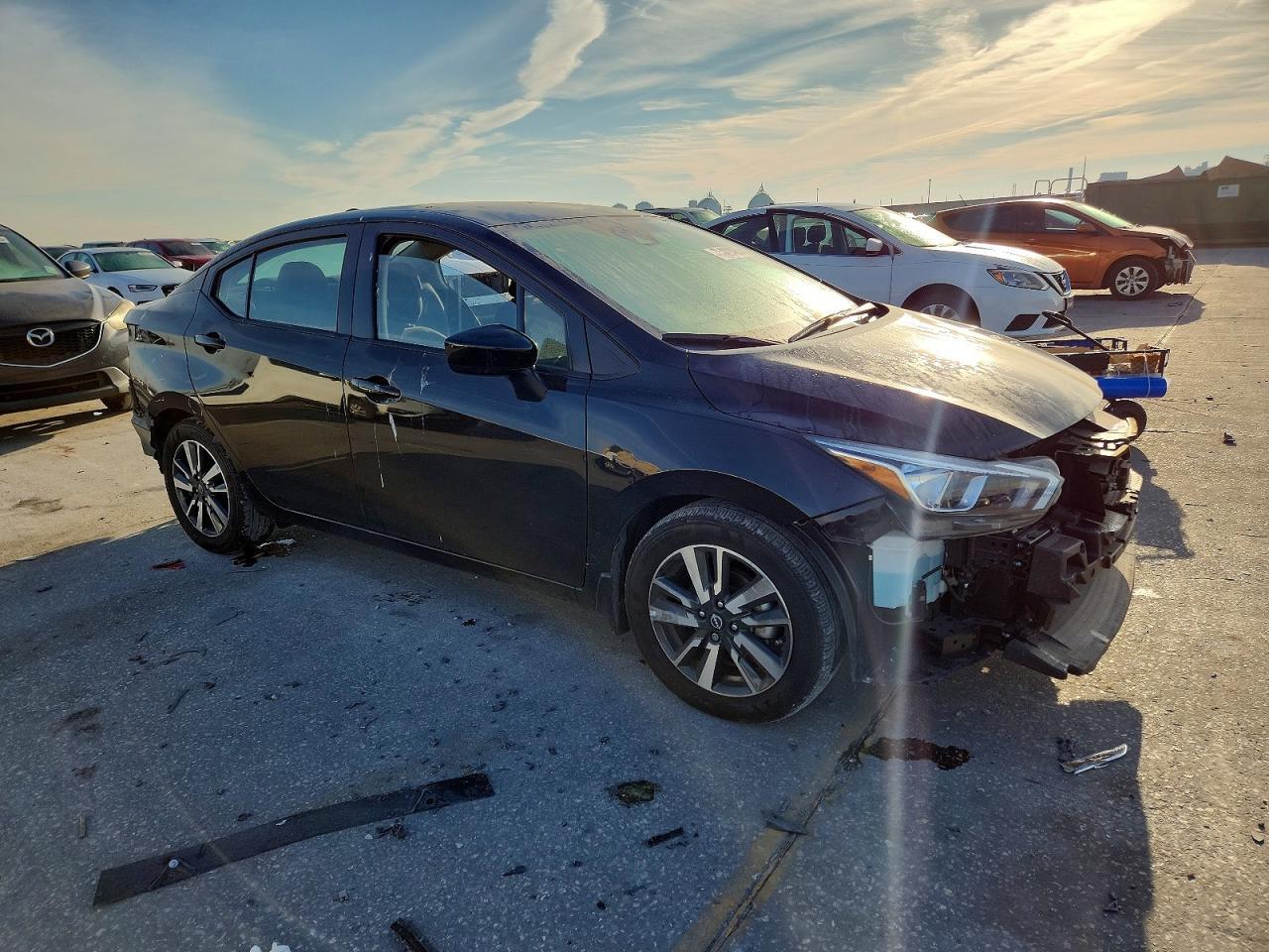 2024 Nissan Versa sv