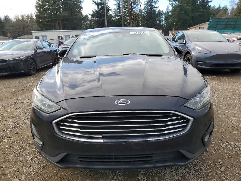 2019 Ford Fusion se