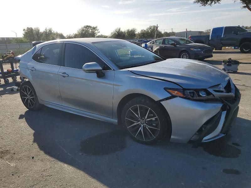 2024 Toyota Camry se Night Shade