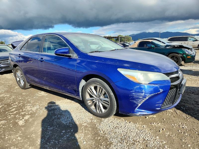 2015 Toyota Camry le