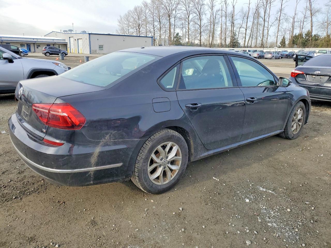 2018 Volkswagen Passat s