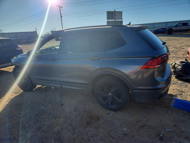 2024 Volkswagen Tiguan se R-line Black