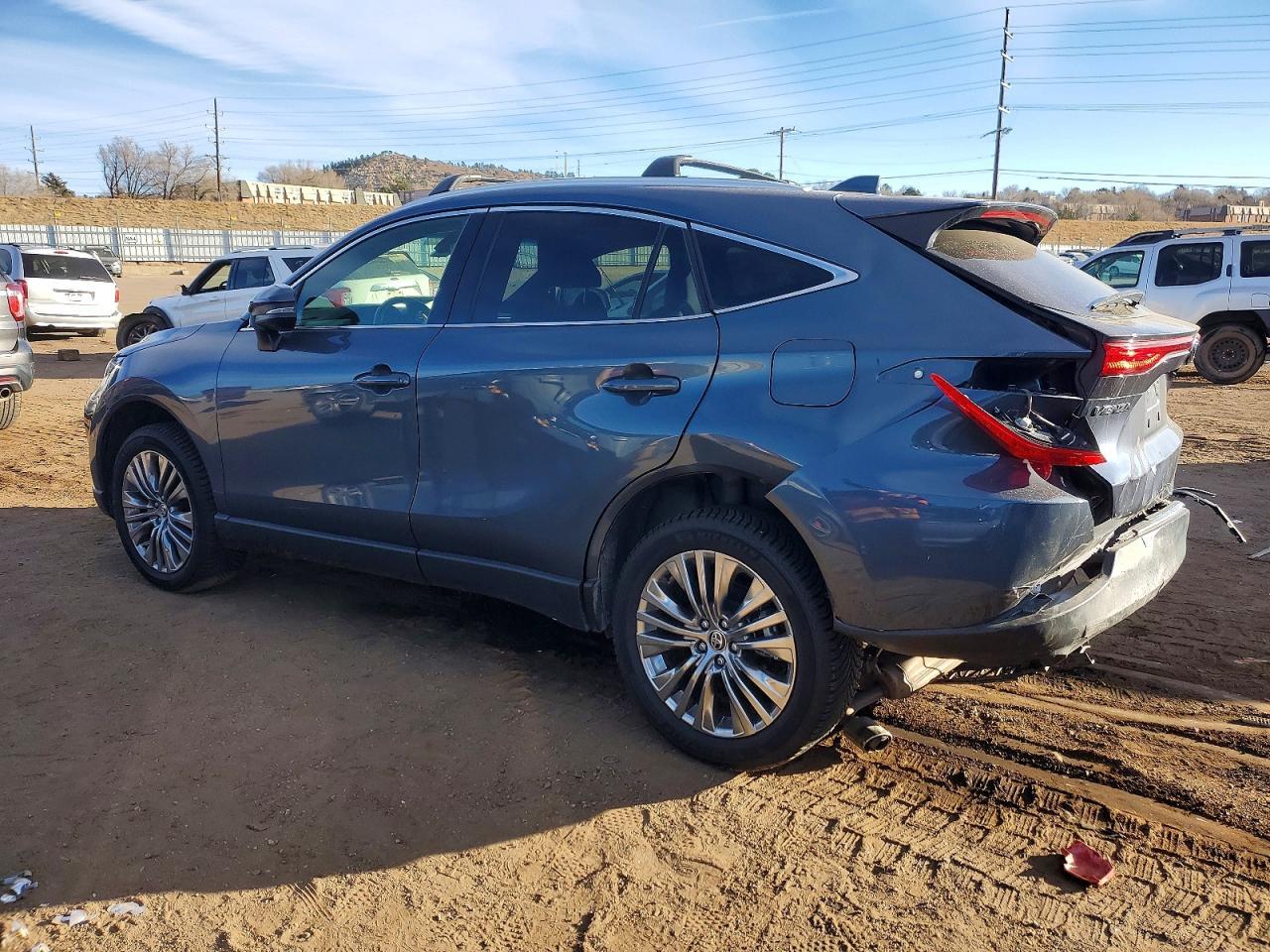 2022 Toyota Venza le