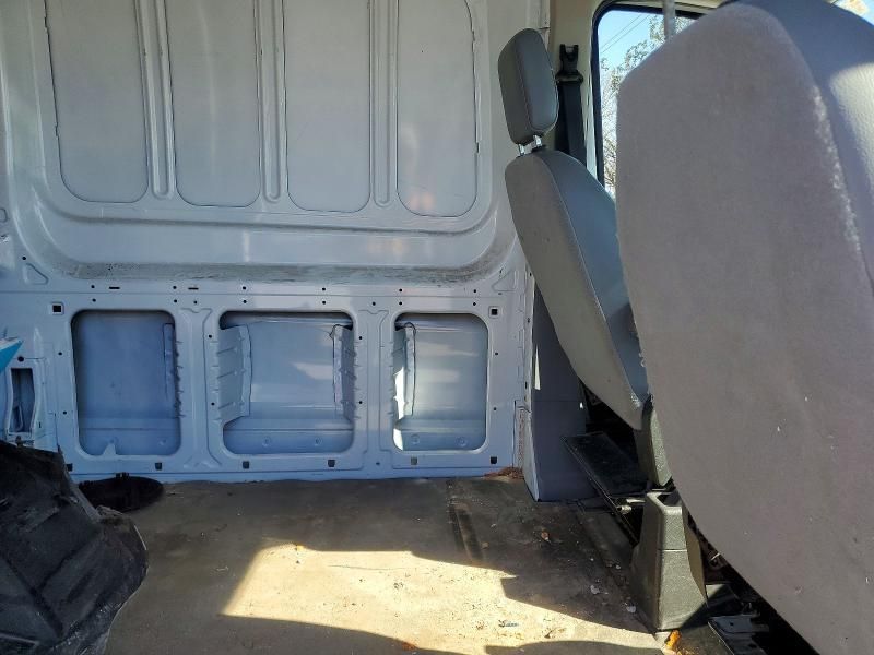 2019 Ford Transit 250 Delivery van