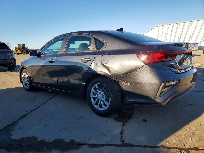 2021 KIA Forte fe