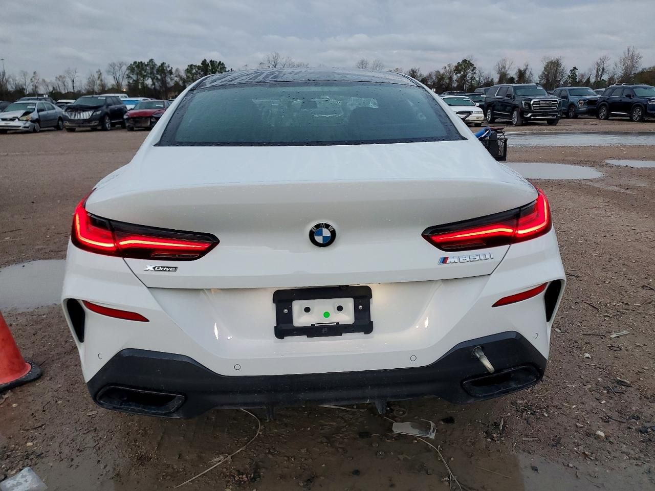 2023 BMW M850xi