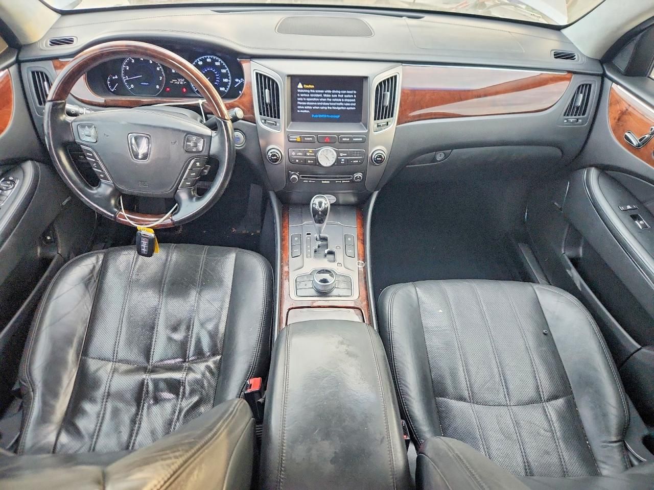 2013 Hyundai Equus Signature