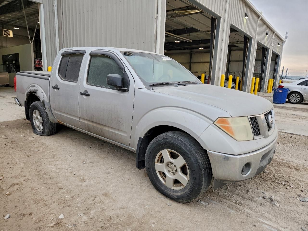2006 Nissan Frontier Crew Cab LE