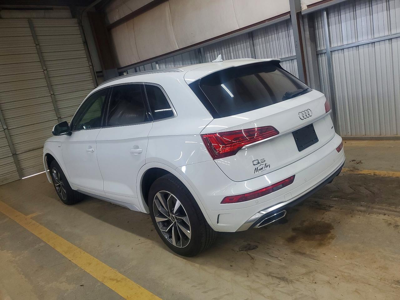 2024 Audi Q5 Premium Plus 45