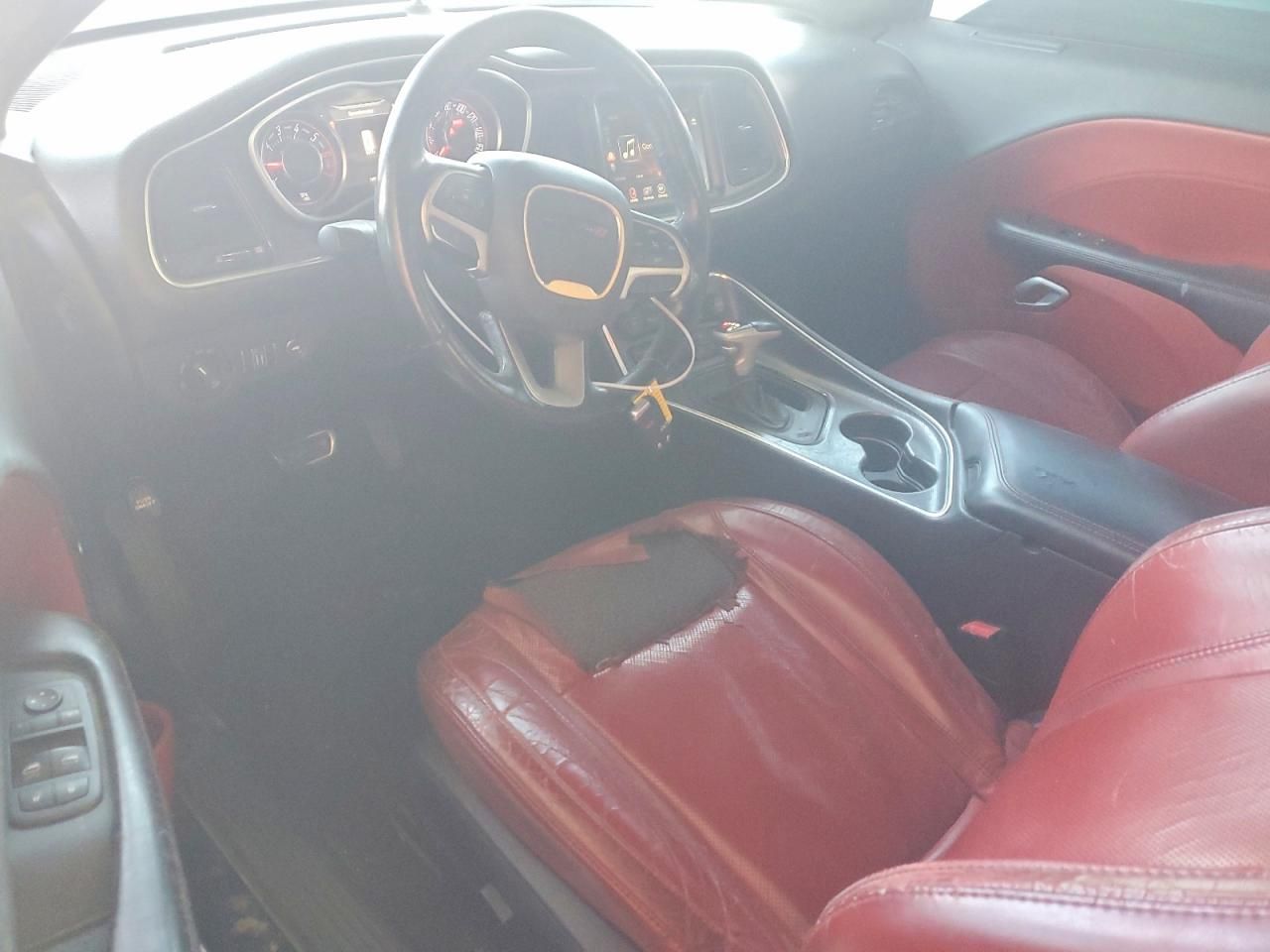 2015 Dodge Challenger sxt Plus