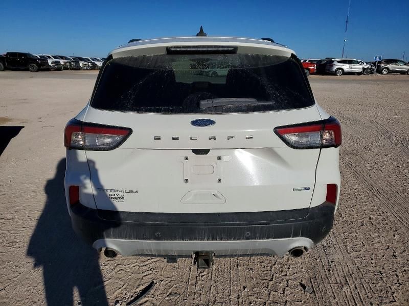 2020 Ford Escape Titanium