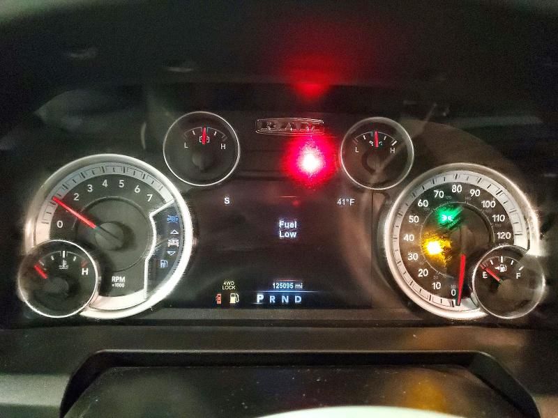 2015 Dodge Ram 1500 slt