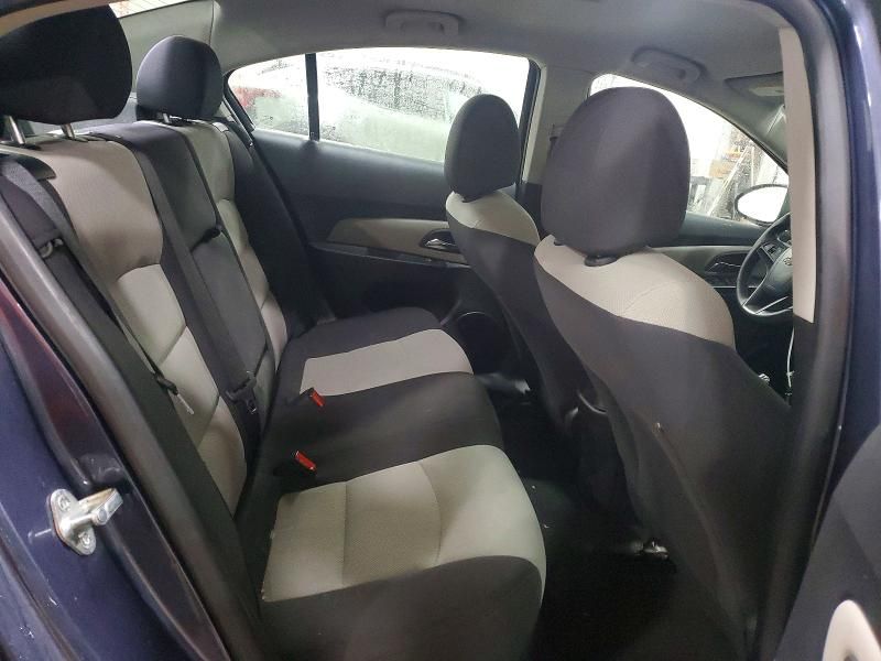 2013 Chevrolet Cruze ls