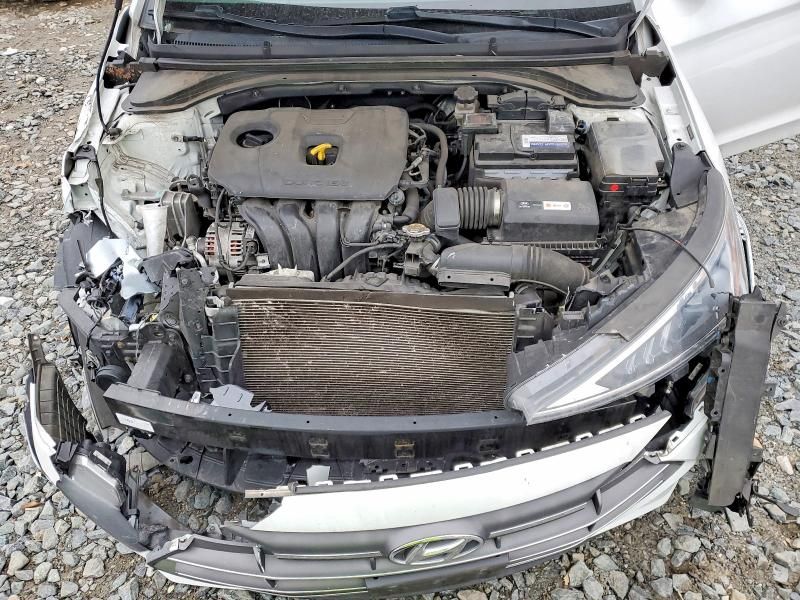 2019 Hyundai Elantra se