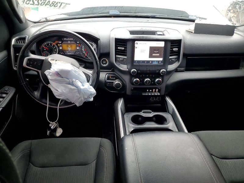 2022 Dodge Ram 1500 big Horn/lone Star