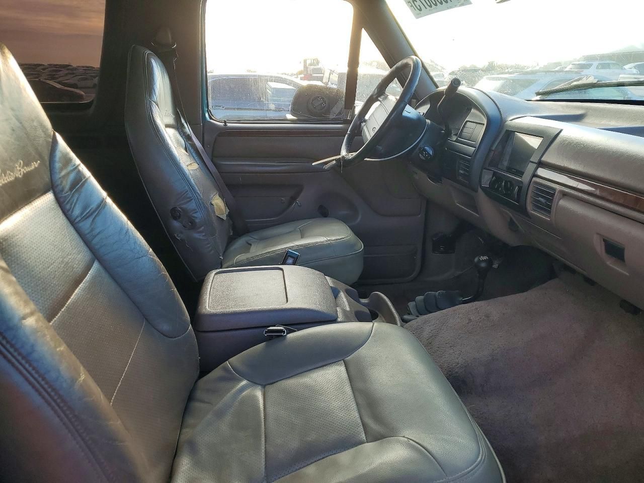 1996 Ford Bronco U100