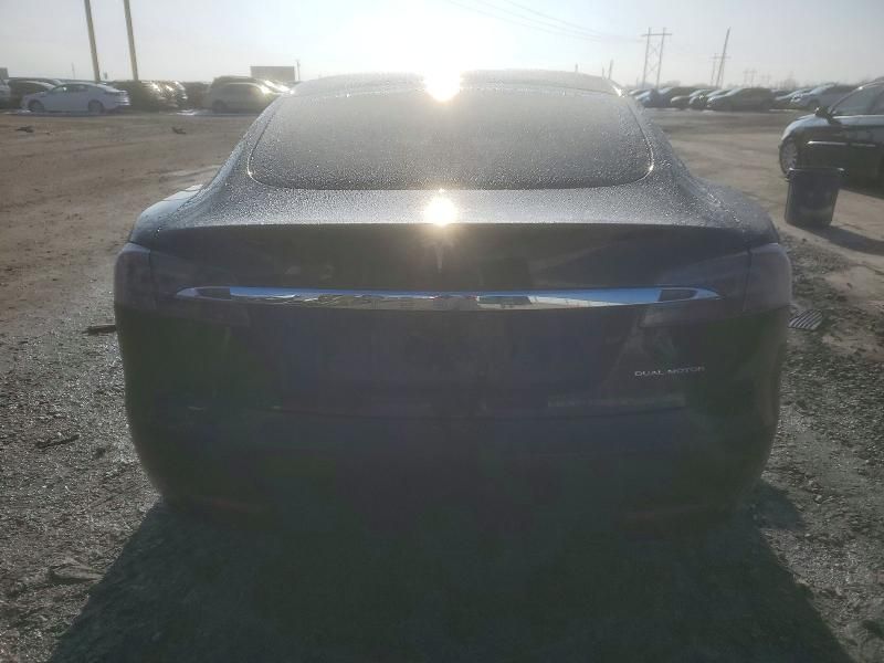 2020 Tesla Model s
