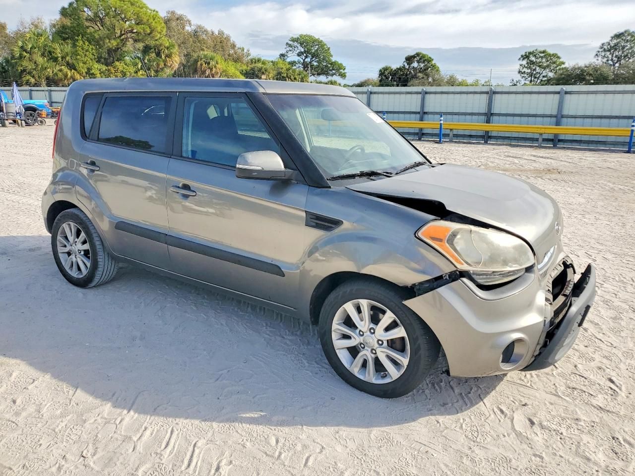 2012 KIA Soul +