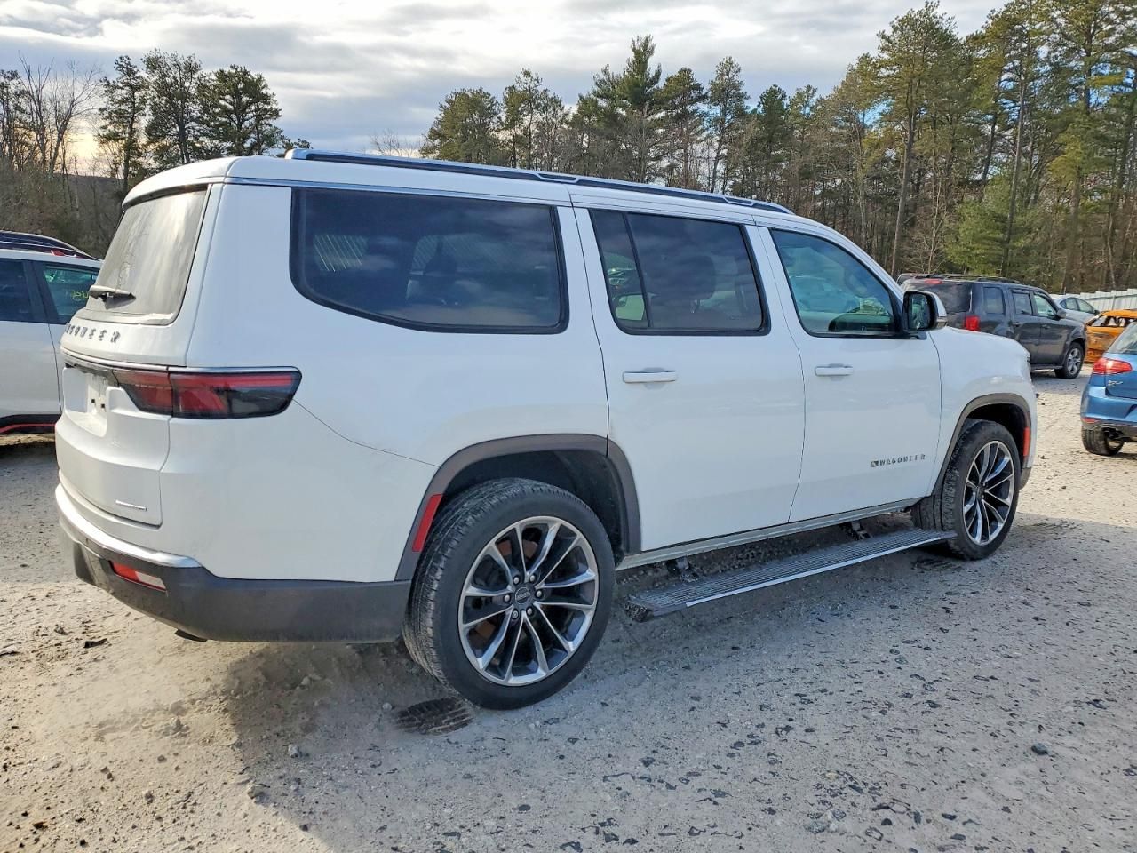 2022 Jeep Wagoneer Series iii
