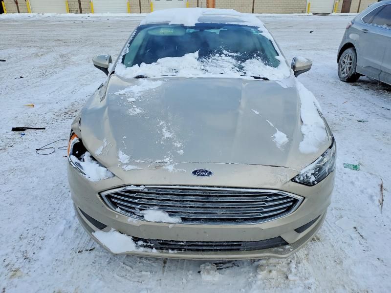 2017 Ford Fusion se Hybrid