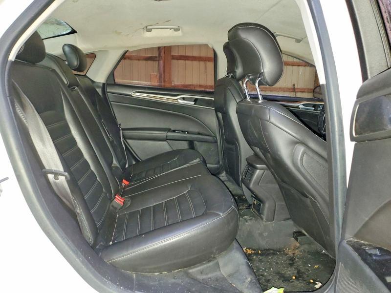 2014 Ford Fusion se Hybrid