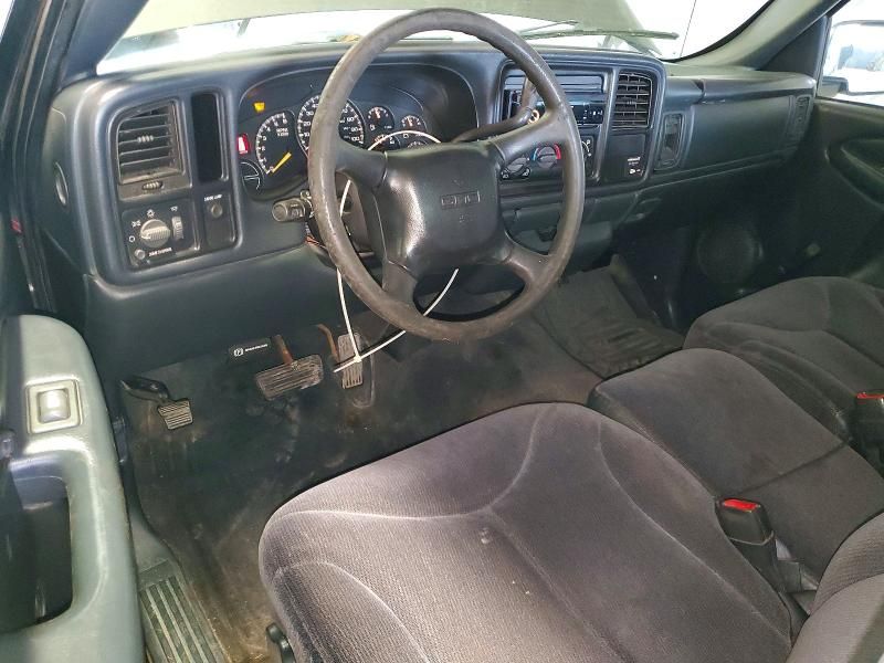 1999 GMC New Sierra C1500