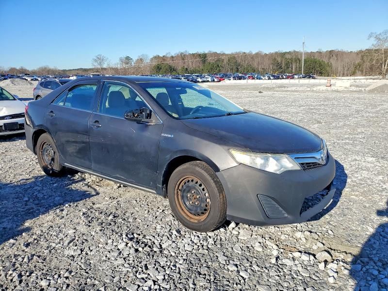 2014 Toyota Camry Hybrid