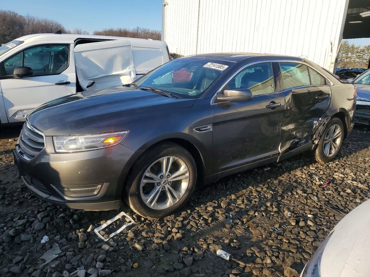 2018 Ford Taurus sel