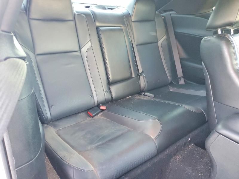 2020 Dodge Challenger sxt