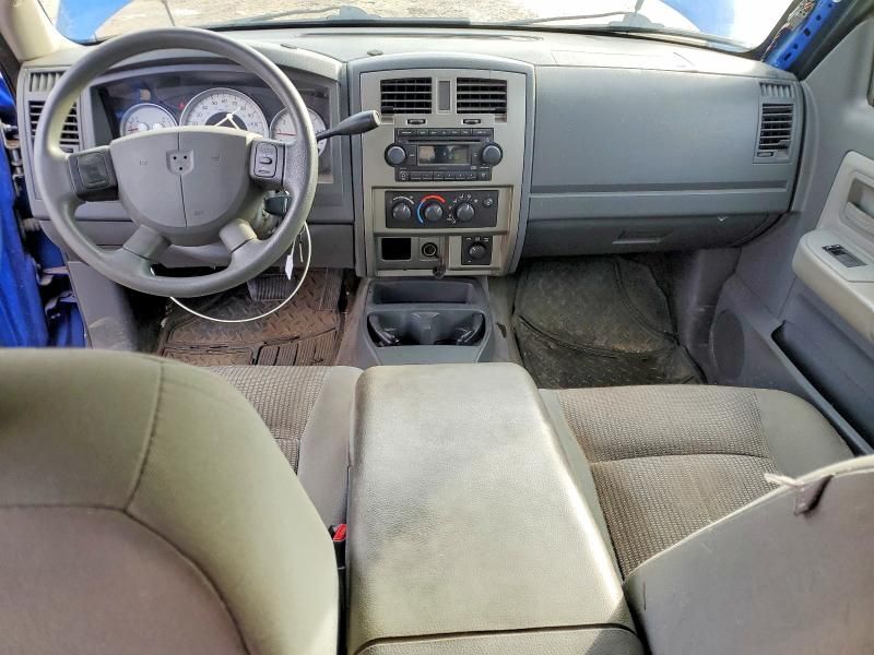 2007 Dodge Dakota Quad slt