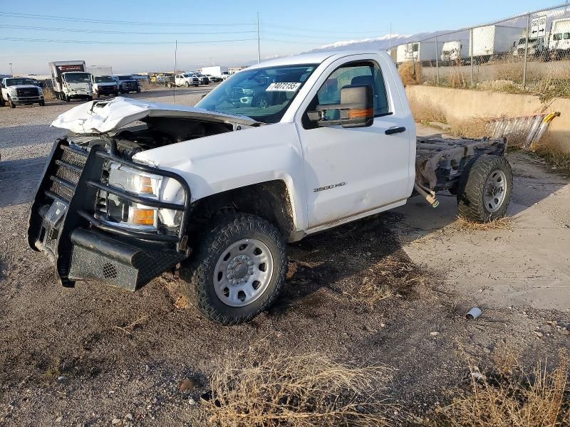2018 Chevrolet Silverado 3500HD Truck Cab AND Chassis