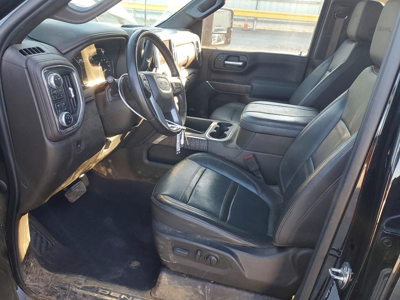 2023 GMC Sierra K2500 Denali