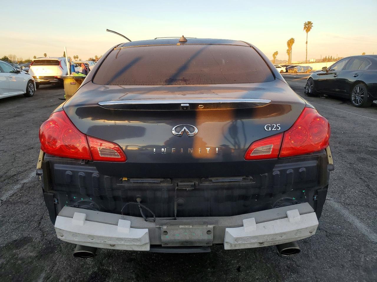 2011 Infiniti G25 Base