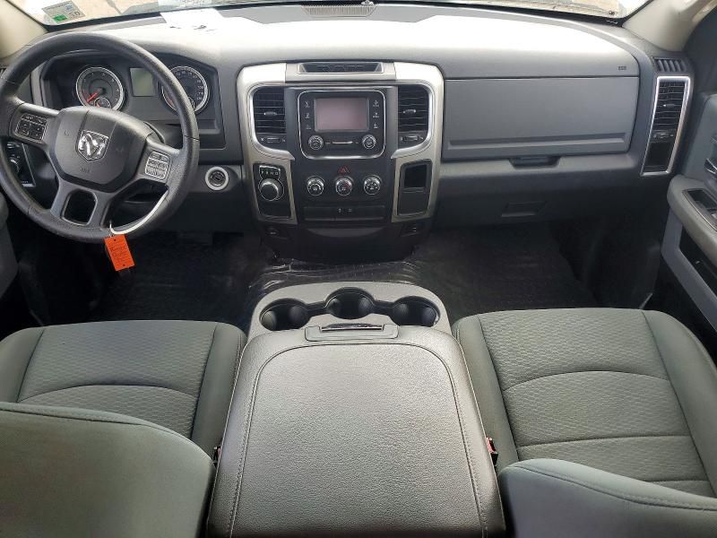 2016 Dodge RAM 1500 SLT