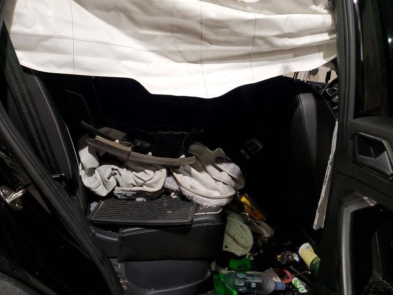 2022 Volkswagen Tiguan sel R-line